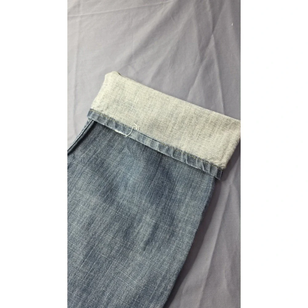 Men's 2000's Levi's 514 Slim Straight Leg Light Medium Wash Jeans 34x34